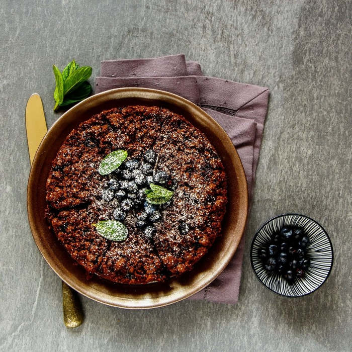 crumble de chocolate y frutos rojos