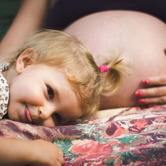 Embarazada, ¿Cómo protegerte del citomegalovirus?