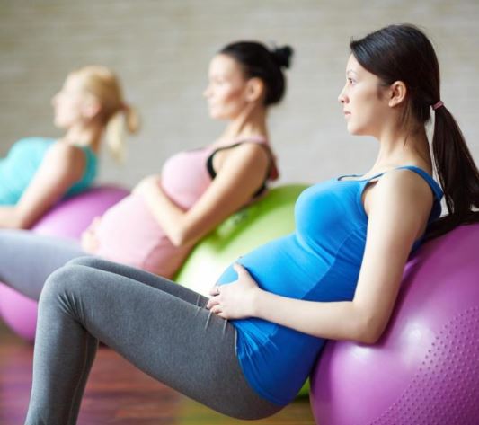 ejercicios seguros embarazo